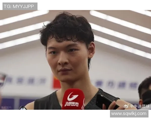 山东王哲林获得赛季MVP称号，注入新血让球队跻身强队行列