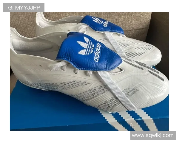 室内足球鞋的选择与保养技巧助你提升球技与舒适度 室内足球鞋的选择与保养技巧助你提升球技与舒适度