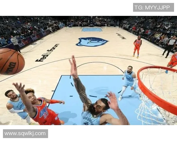 火箭队与灰熊队激战正酣16日篮球盛宴不容错过