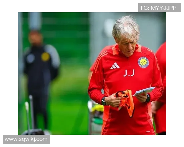 热苏斯在赛场上的精彩表现与未来发展潜力分析 热苏斯在赛场上的精彩表现与未来发展潜力分析