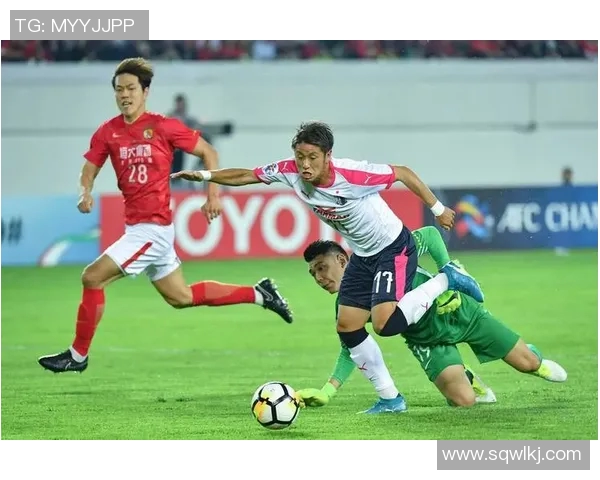 名古屋勇夺胜利东京绿茵奋力拼搏的精彩对决回顾 名古屋勇夺胜利东京绿茵奋力拼搏的精彩对决回顾